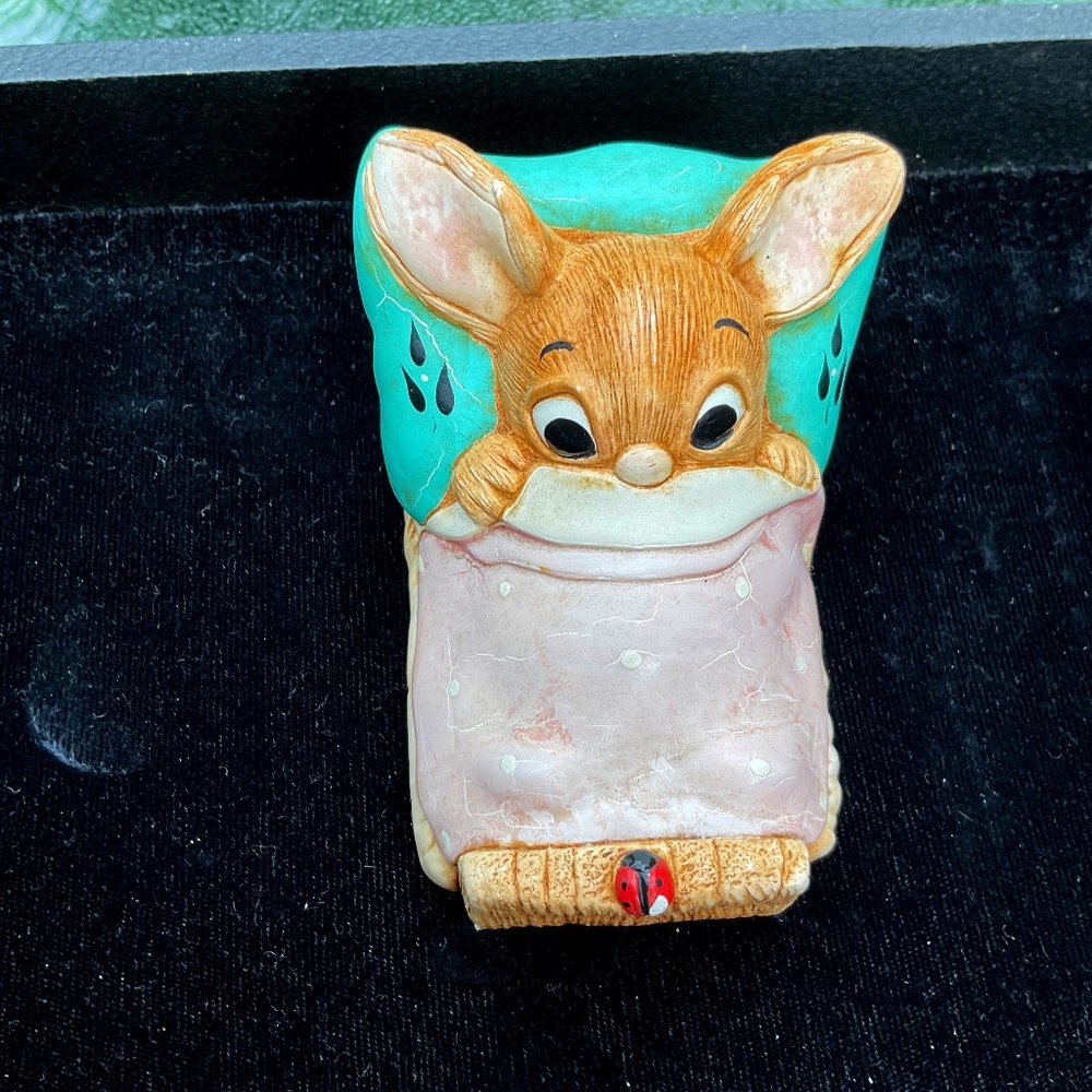 VTG “WAKEY” Pink Blanket By Pendelfin Made In England Figurine